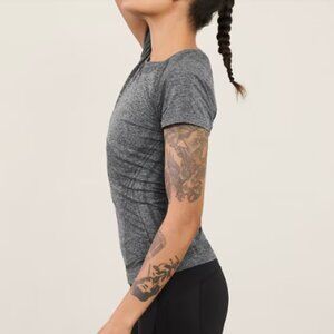 Athleta Momentum Seamless Heather Tee